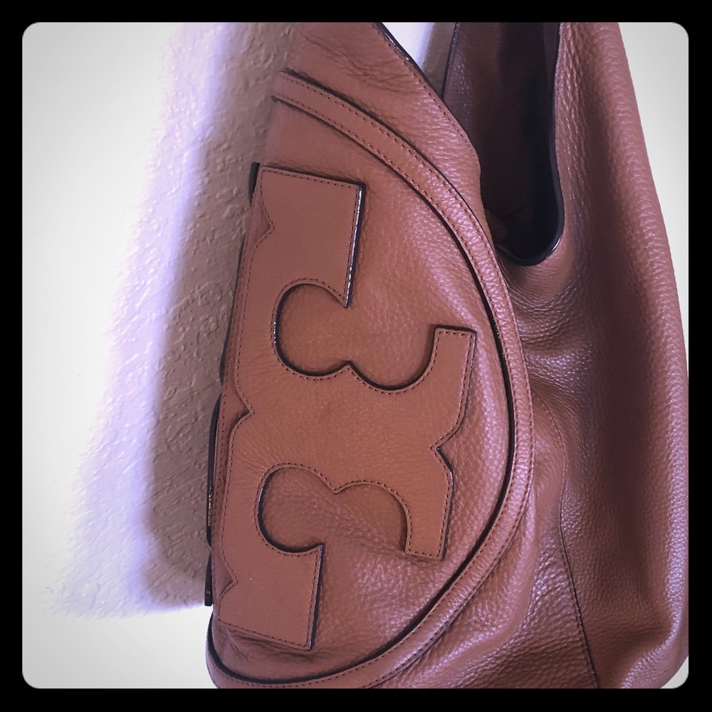 Gorgeous Cognac Tory Burch Hobo